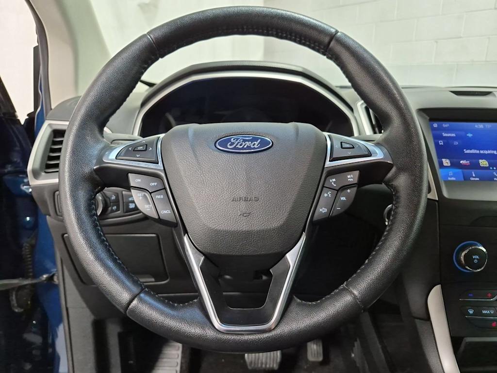 Thumbnail: 2020 Ford Edge - 13