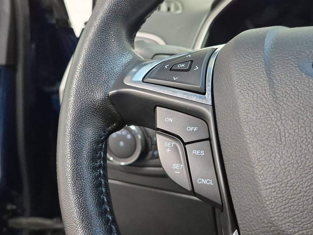 Thumbnail: 2020 Ford Edge - 29