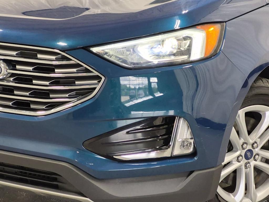 Thumbnail: 2020 Ford Edge - 24