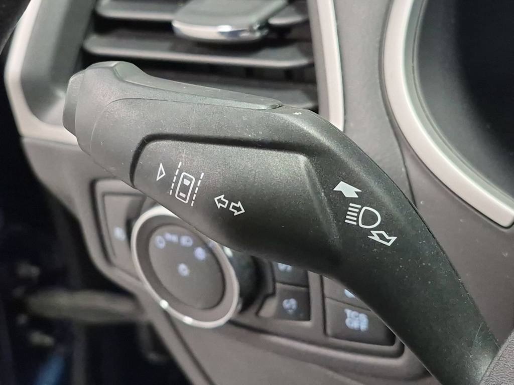 Thumbnail: 2020 Ford Edge - 15