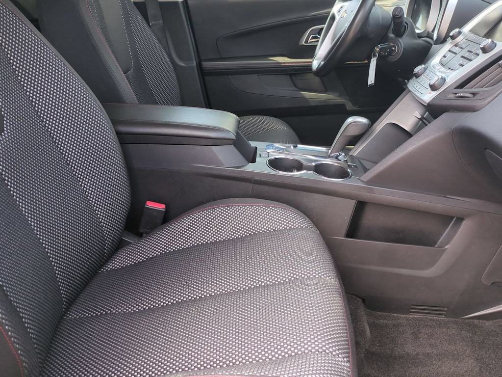 Thumbnail: 2015 Chevrolet Equinox - 11