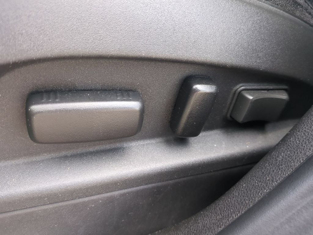 Thumbnail: 2015 Chevrolet Equinox - 26