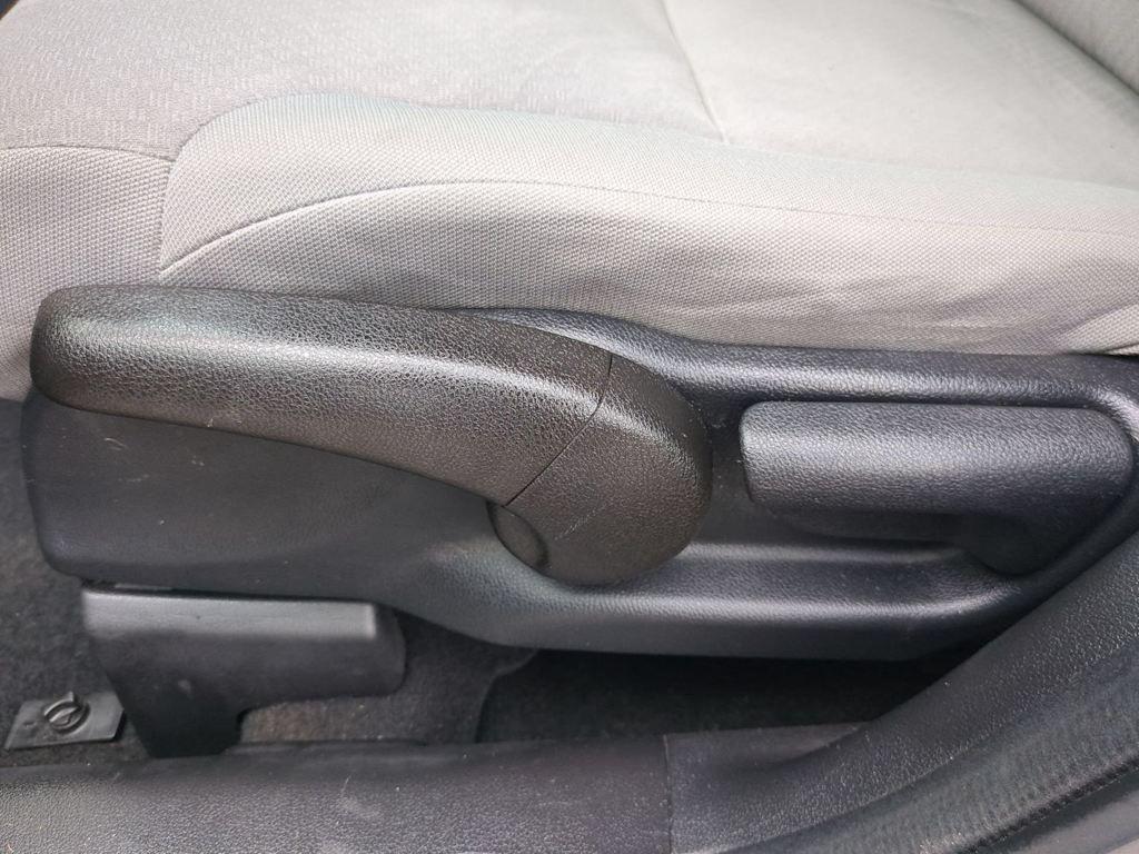 Thumbnail: 2016 Honda CR-V - 26