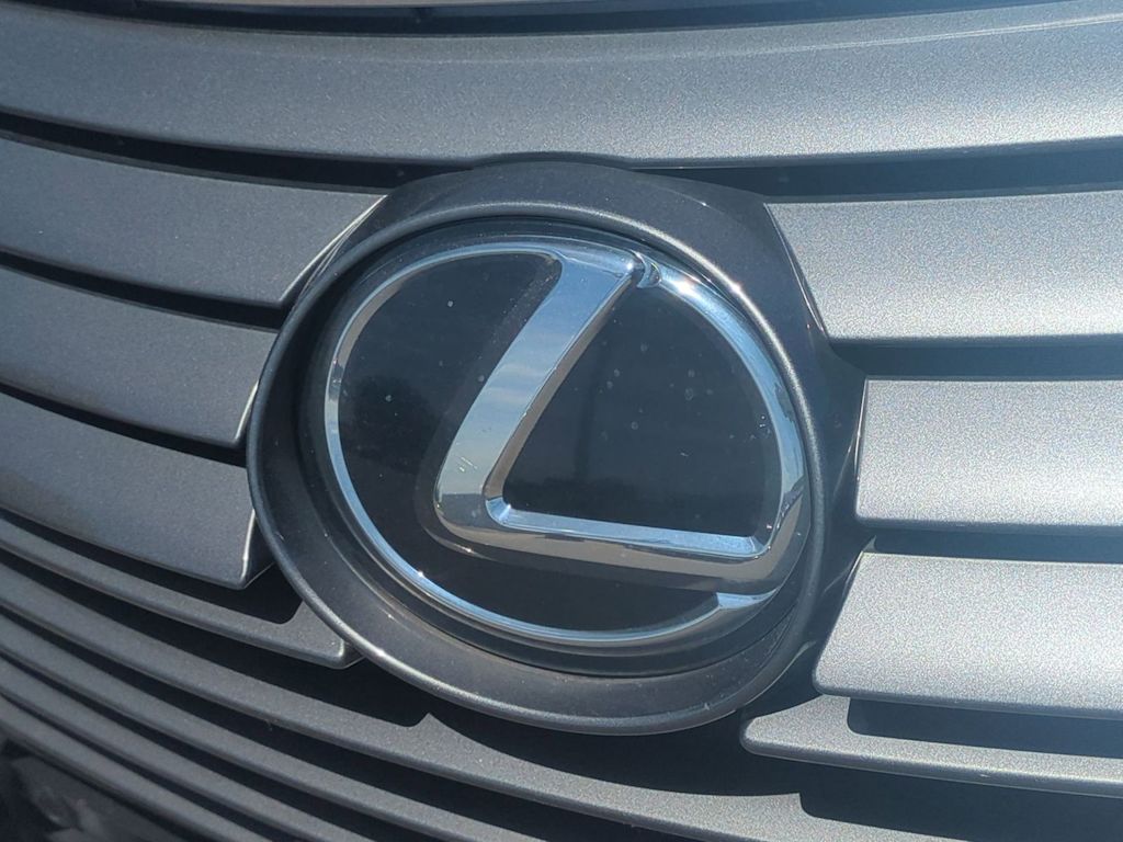 Thumbnail: 2018 Lexus RX - 7