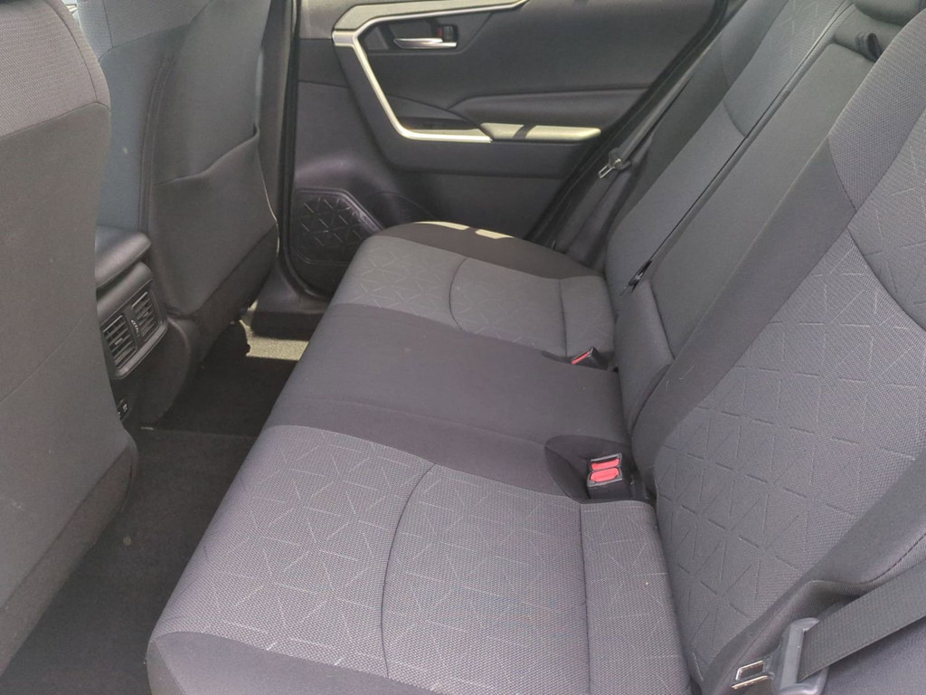 Thumbnail: 2019 Toyota RAV4 - 12