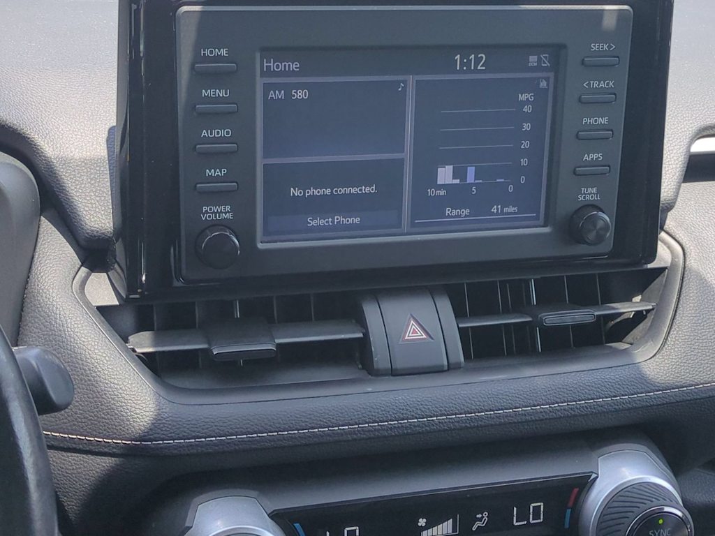 Thumbnail: 2019 Toyota RAV4 - 14