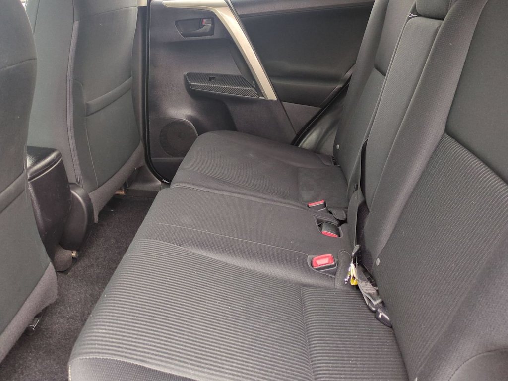 Thumbnail: 2013 Toyota RAV4 - 11