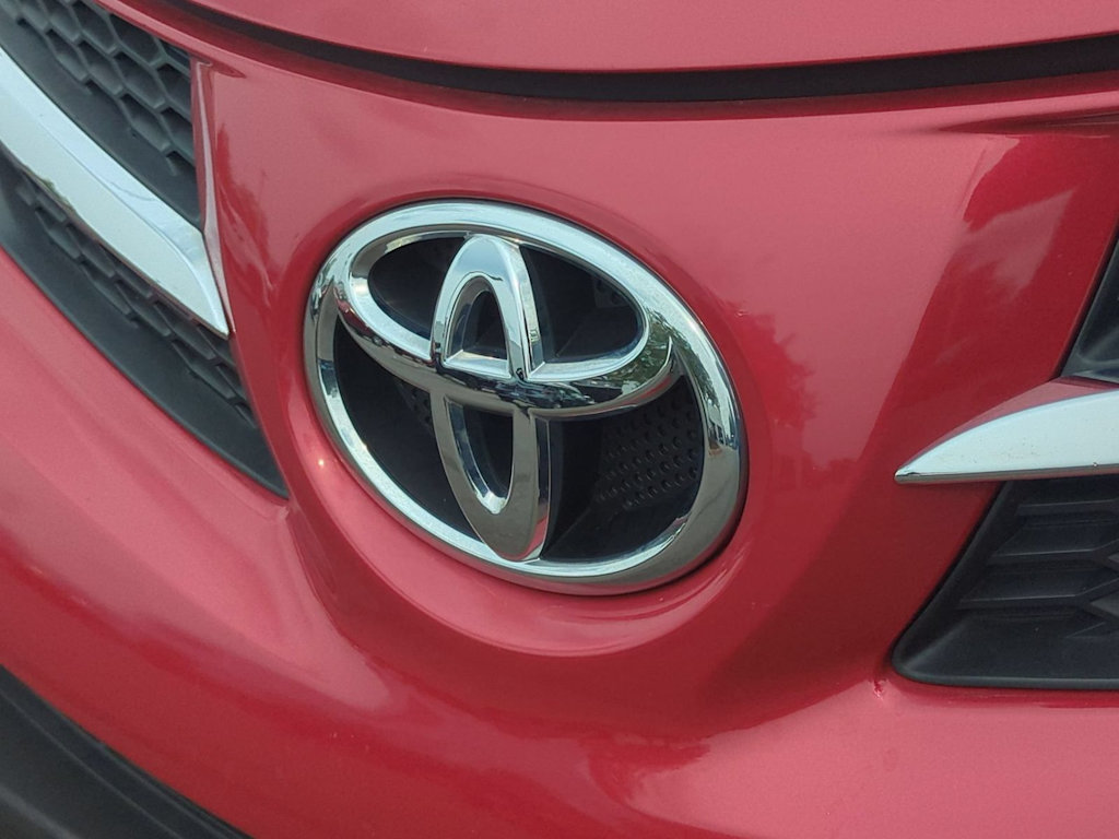 Thumbnail: 2013 Toyota RAV4 - 7