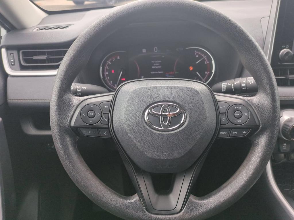 Thumbnail: 2025 Toyota RAV4 - 13