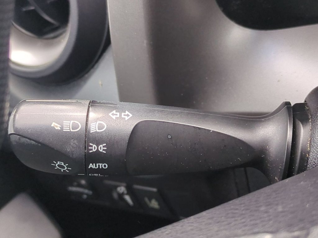 Thumbnail: 2017 Toyota RAV4 - 32