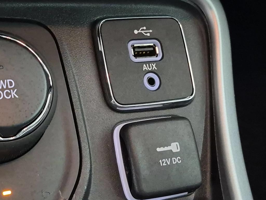 Thumbnail: 2018 Jeep Compass - 35