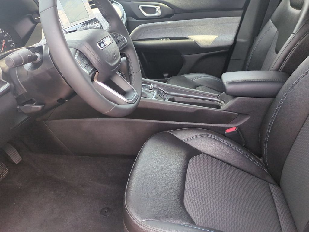 Thumbnail: 2025 Jeep Compass - 10
