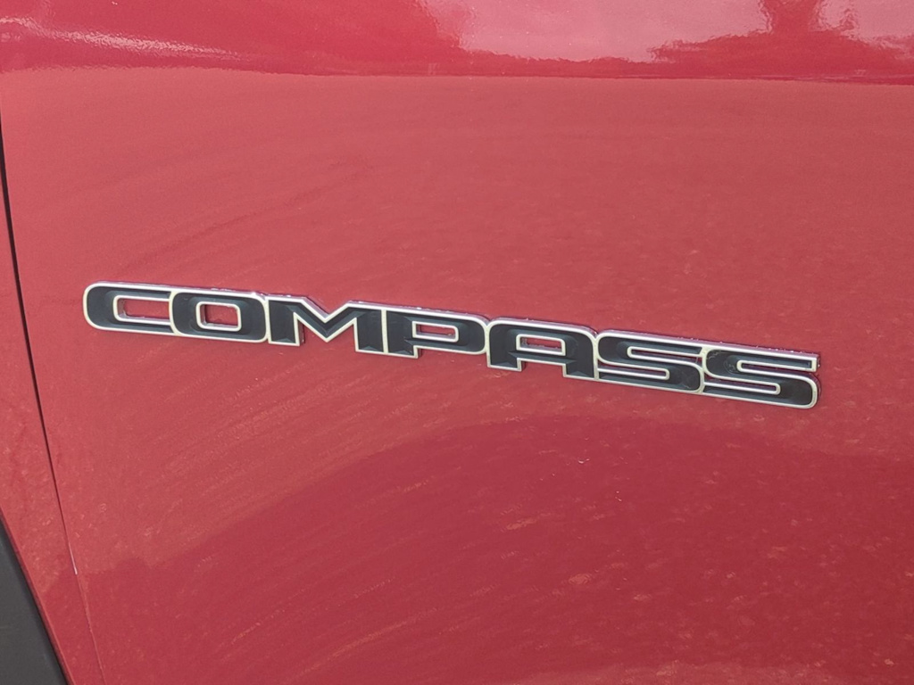 Thumbnail: 2025 Jeep Compass - 25
