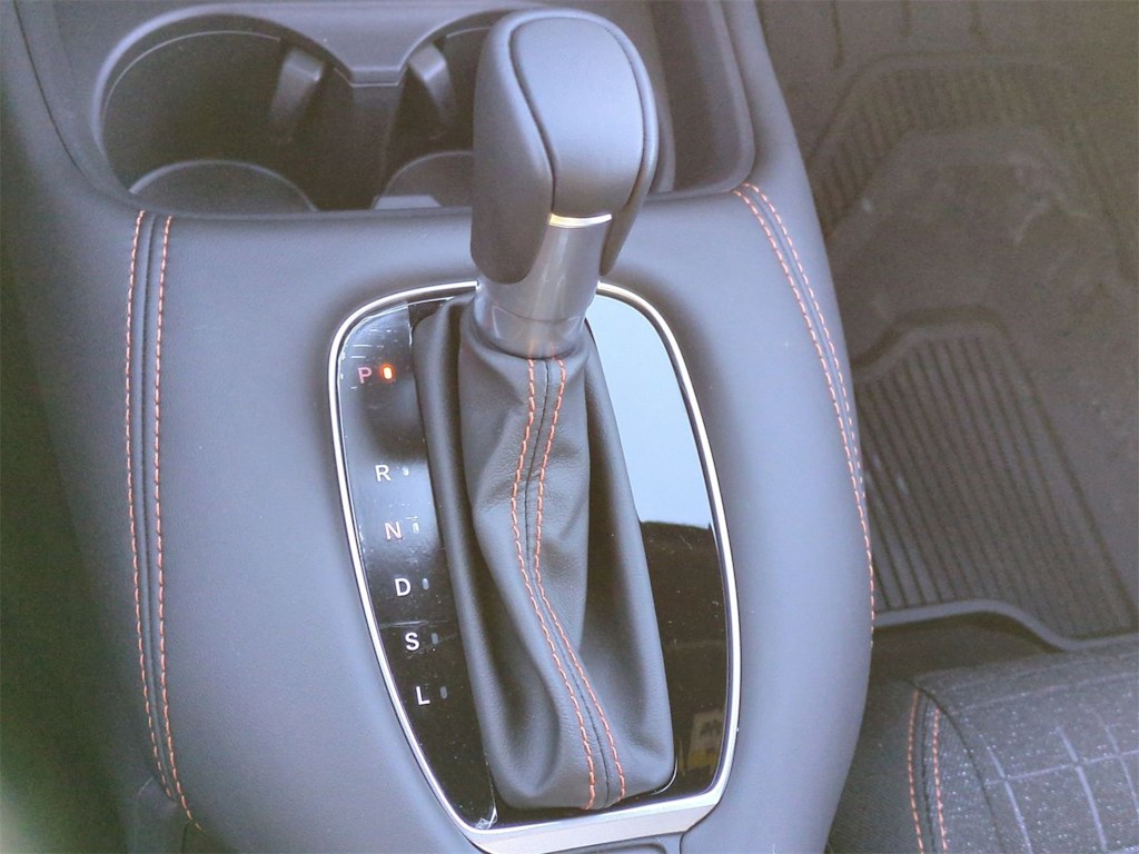 Thumbnail: 2025 Honda HR-V - 15