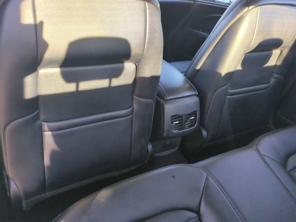 Thumbnail: 2019 Ford Fusion - 12