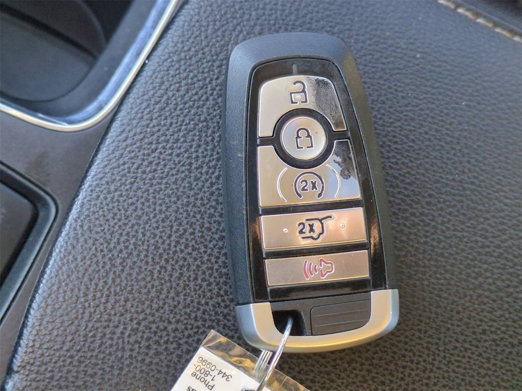 Thumbnail: 2019 Ford Fusion - 17