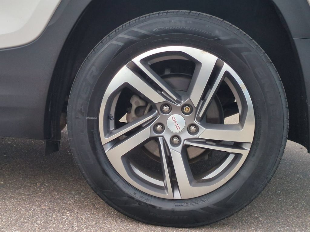 Thumbnail: 2018 GMC Terrain - 8