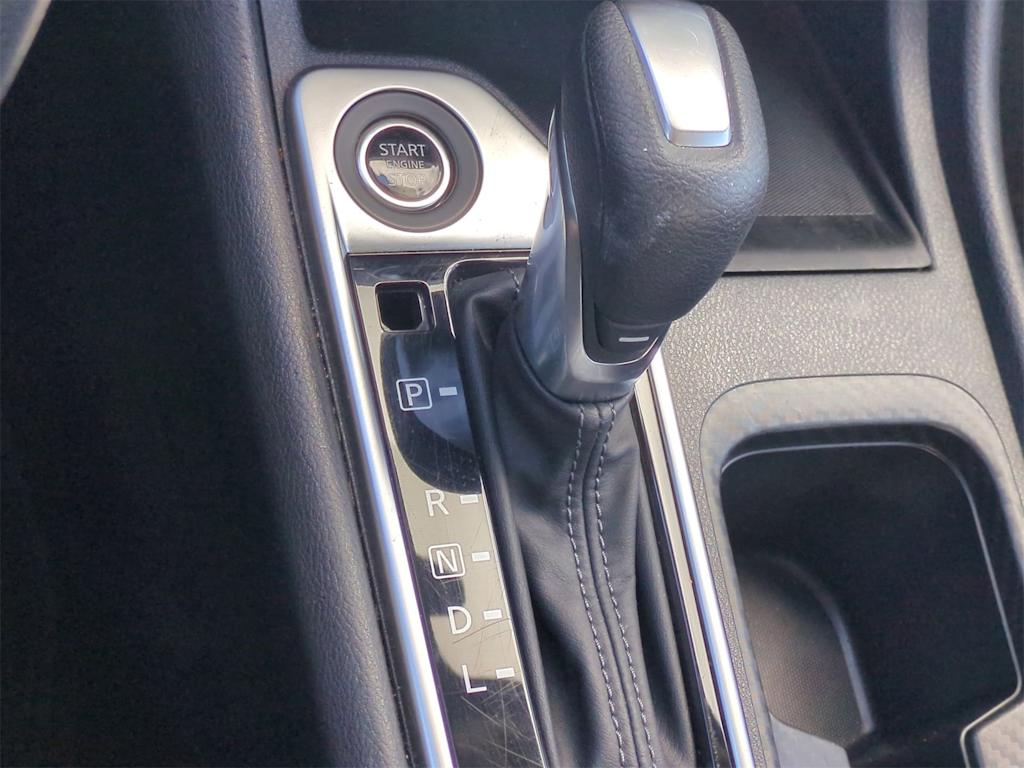 Thumbnail: 2024 Nissan Sentra - 15