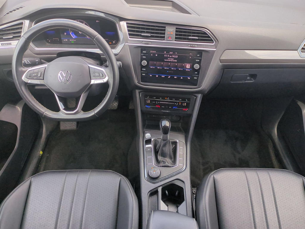Thumbnail: 2023 Volkswagen Tiguan - 9