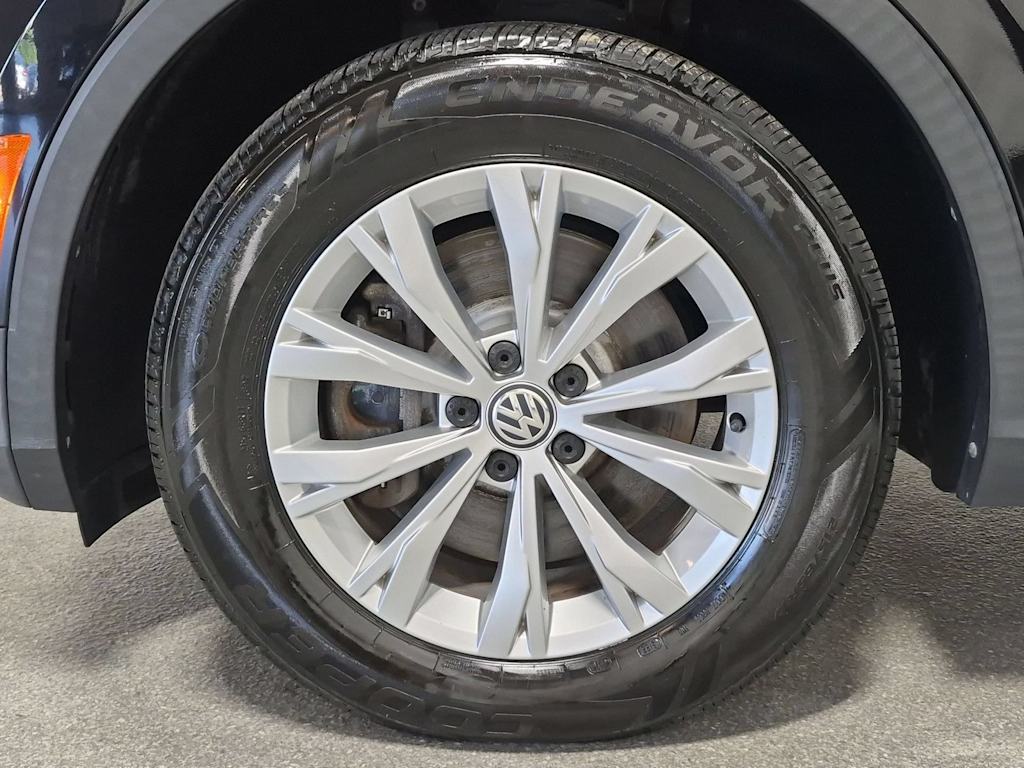 Thumbnail: 2019 Volkswagen Tiguan - 8