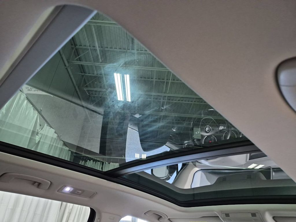 Thumbnail: 2019 Volkswagen Tiguan - 30