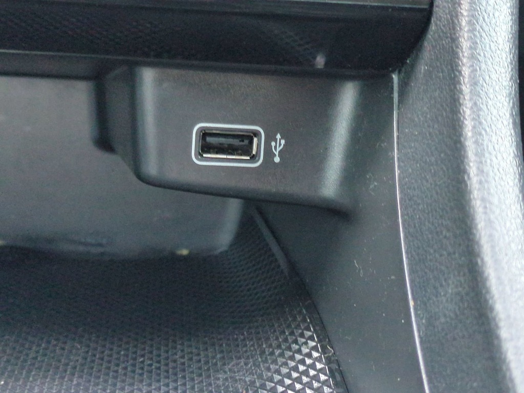 Thumbnail: 2019 Volkswagen Jetta - 33