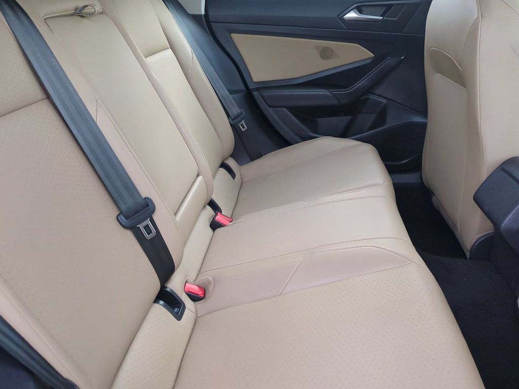 Thumbnail: 2019 Volkswagen Jetta - 27