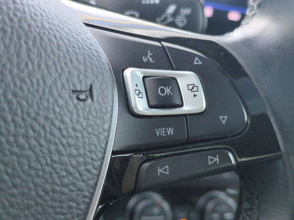 Thumbnail: 2019 Volkswagen Jetta - 30