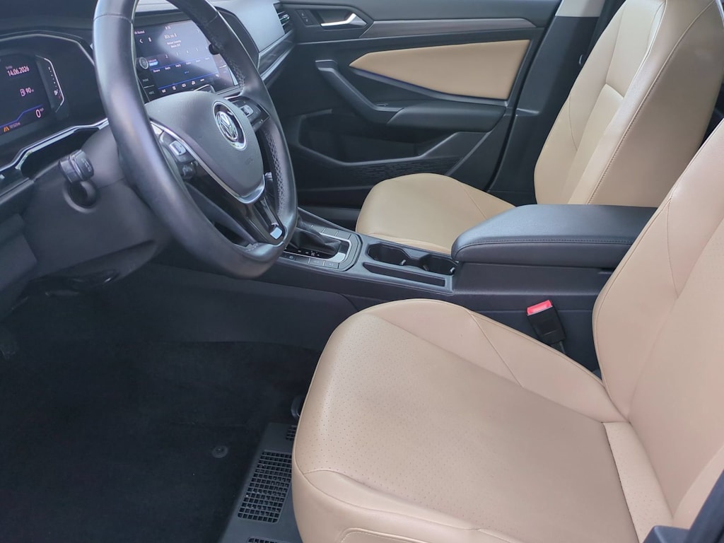 Thumbnail: 2019 Volkswagen Jetta - 10