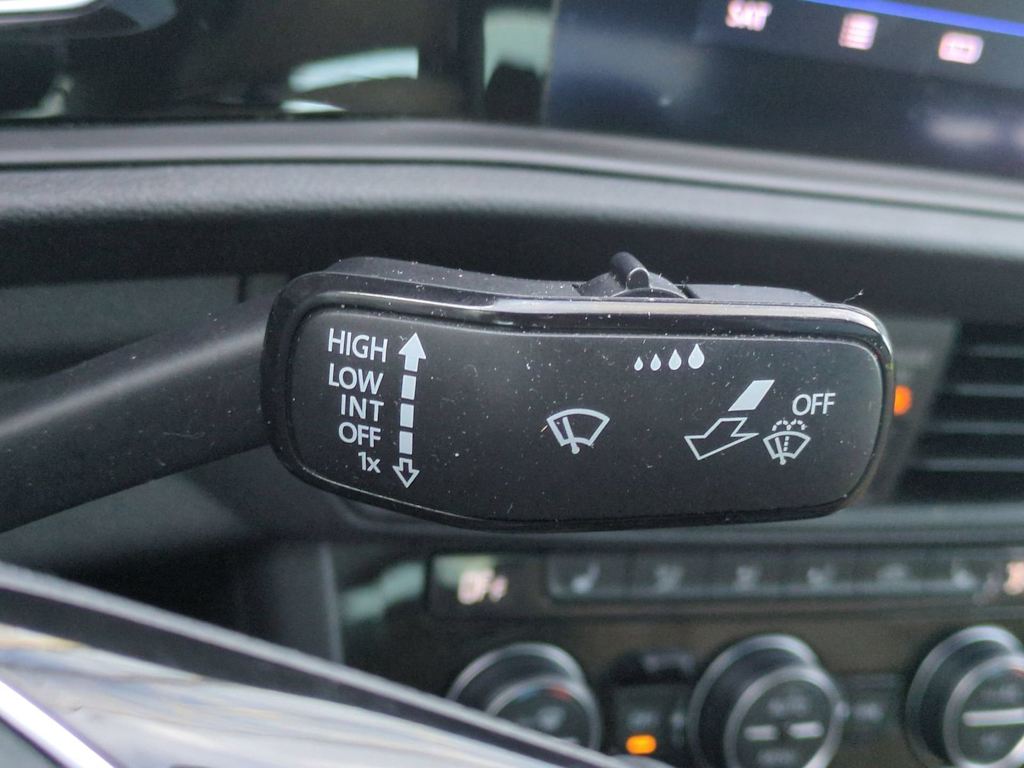 Thumbnail: 2019 Volkswagen Jetta - 31