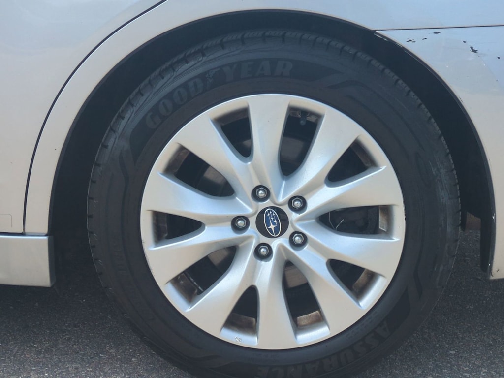Thumbnail: 2017 Subaru Legacy - 8