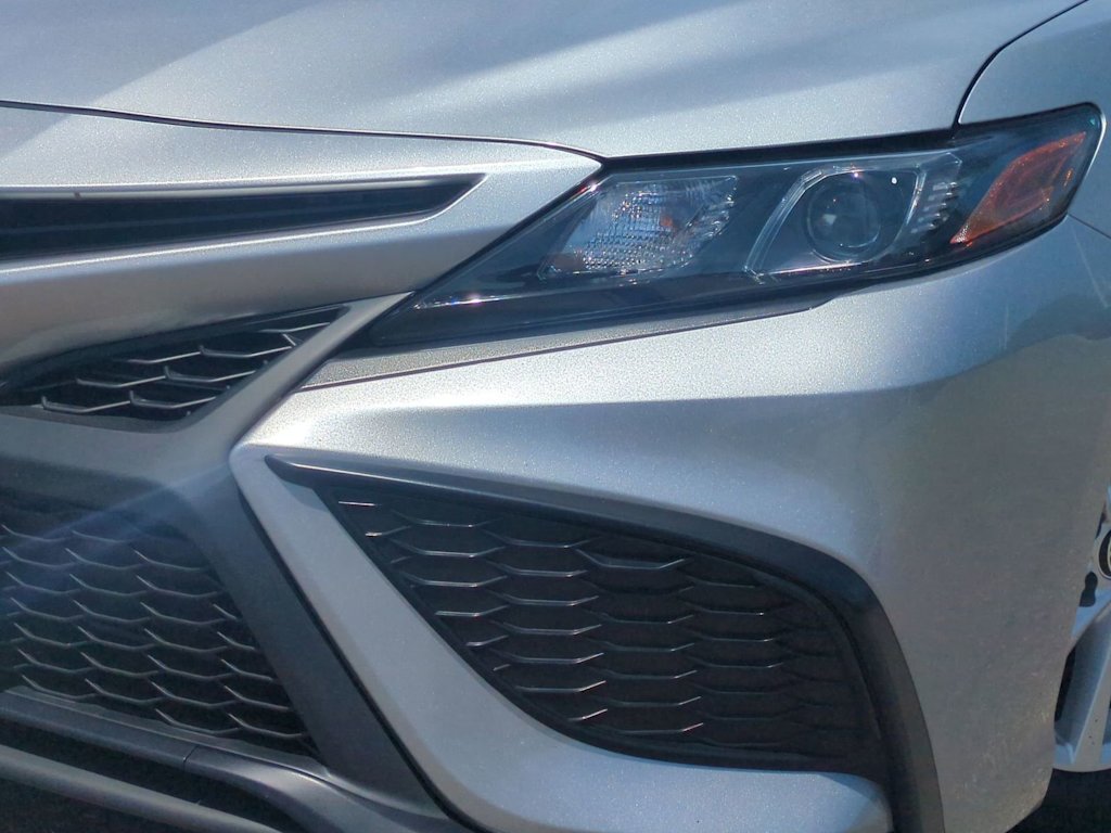 Thumbnail: 2024 Toyota Camry - 23