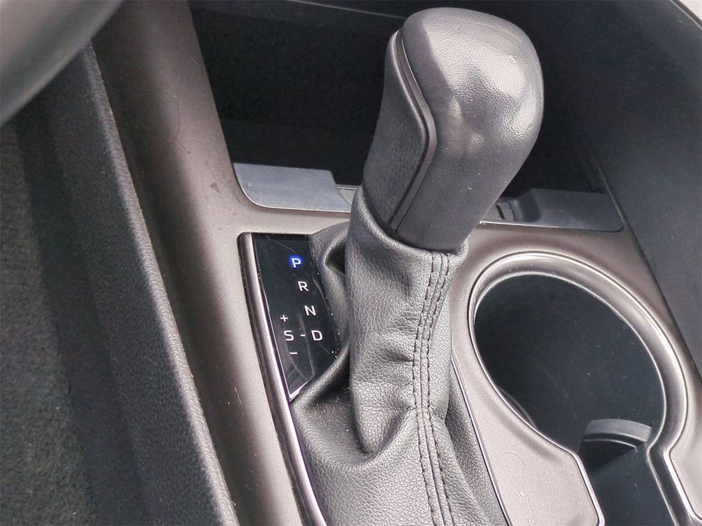 Thumbnail: 2023 Toyota Camry - 14