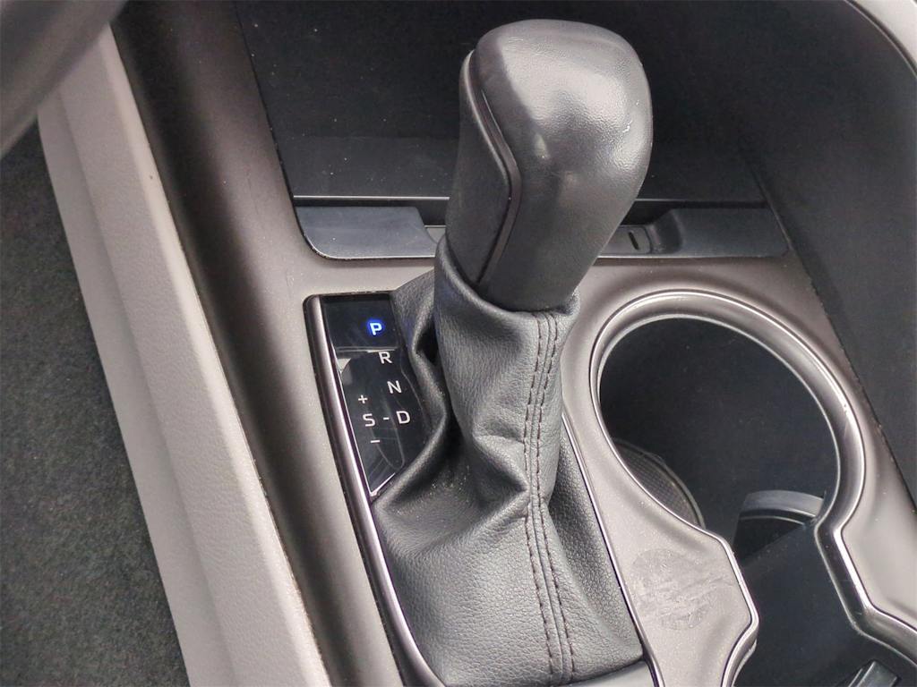 Thumbnail: 2023 Toyota Camry - 15