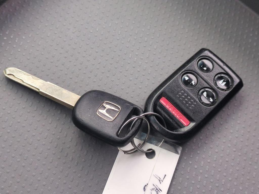 Thumbnail: 2008 Honda Odyssey - 17