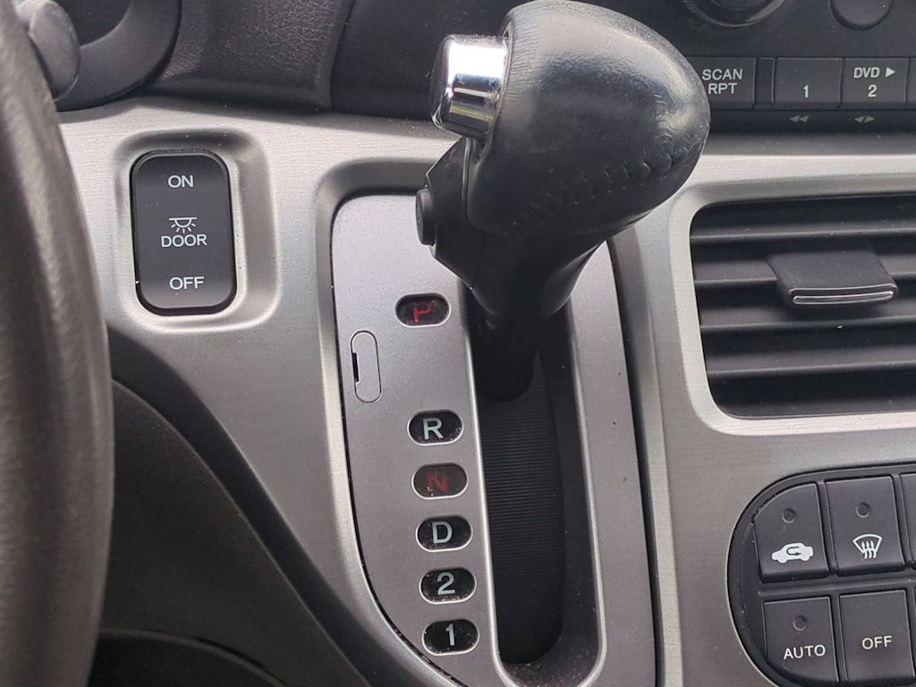 Thumbnail: 2008 Honda Odyssey - 15