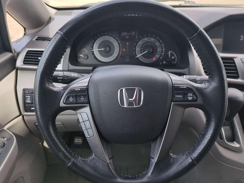 Thumbnail: 2015 Honda Odyssey - 13