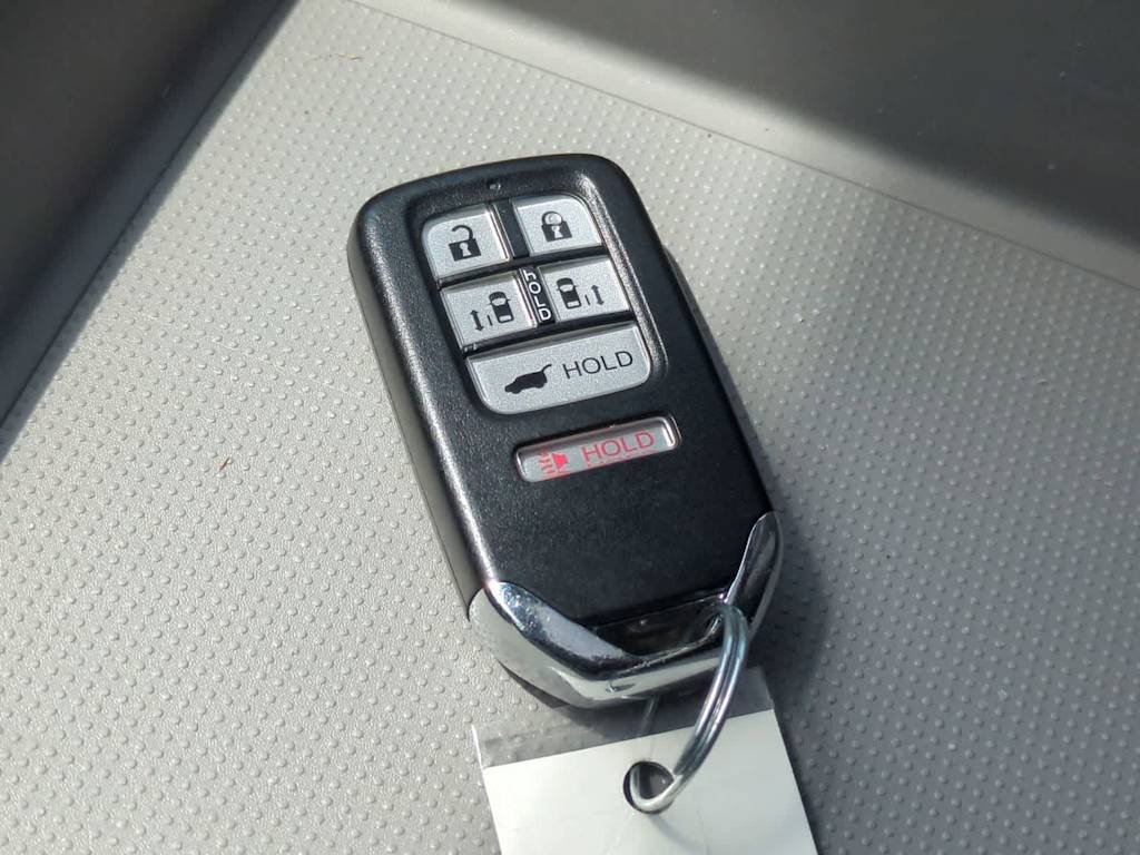 Thumbnail: 2015 Honda Odyssey - 37
