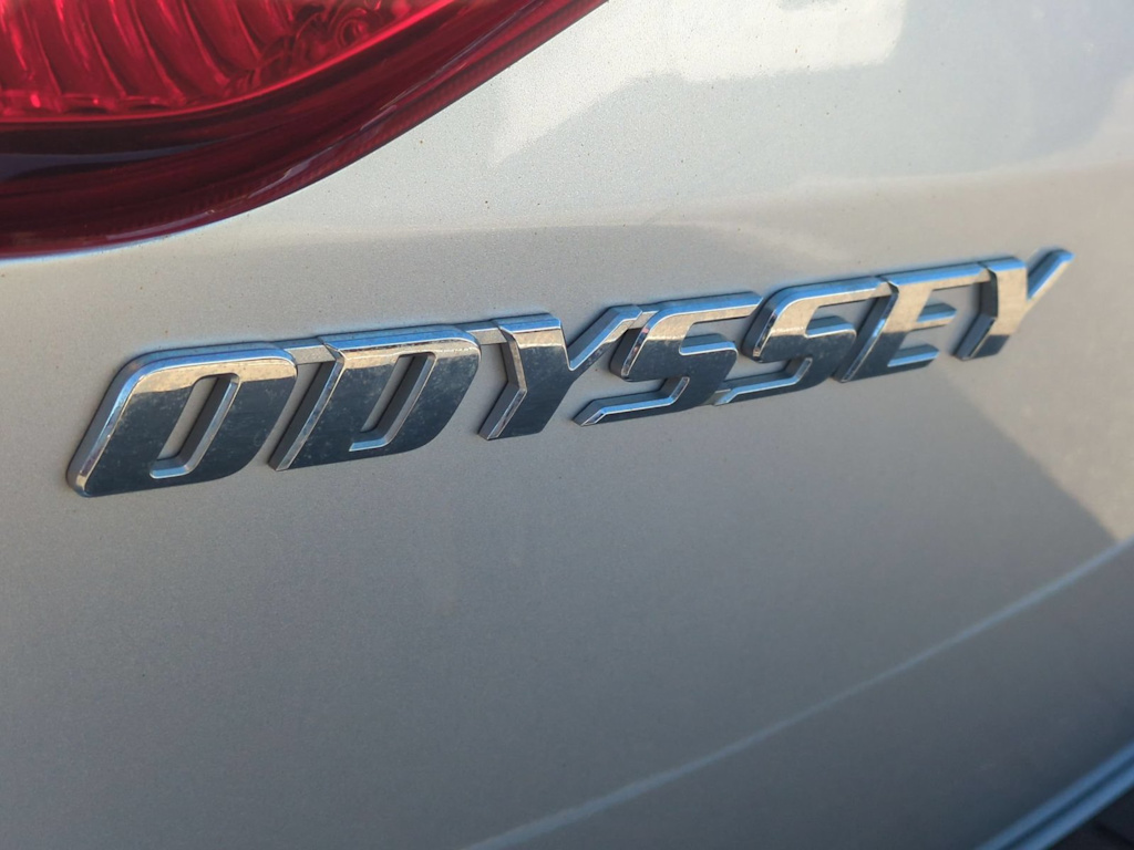 Thumbnail: 2012 Honda Odyssey - 23