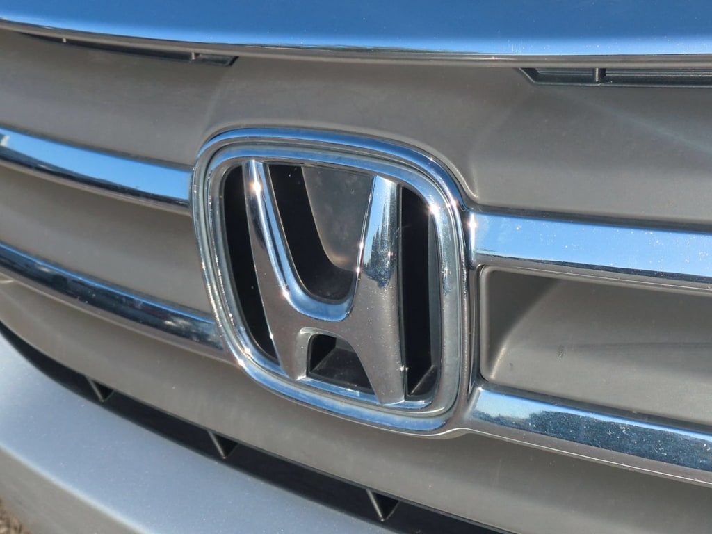 Thumbnail: 2012 Honda Odyssey - 7
