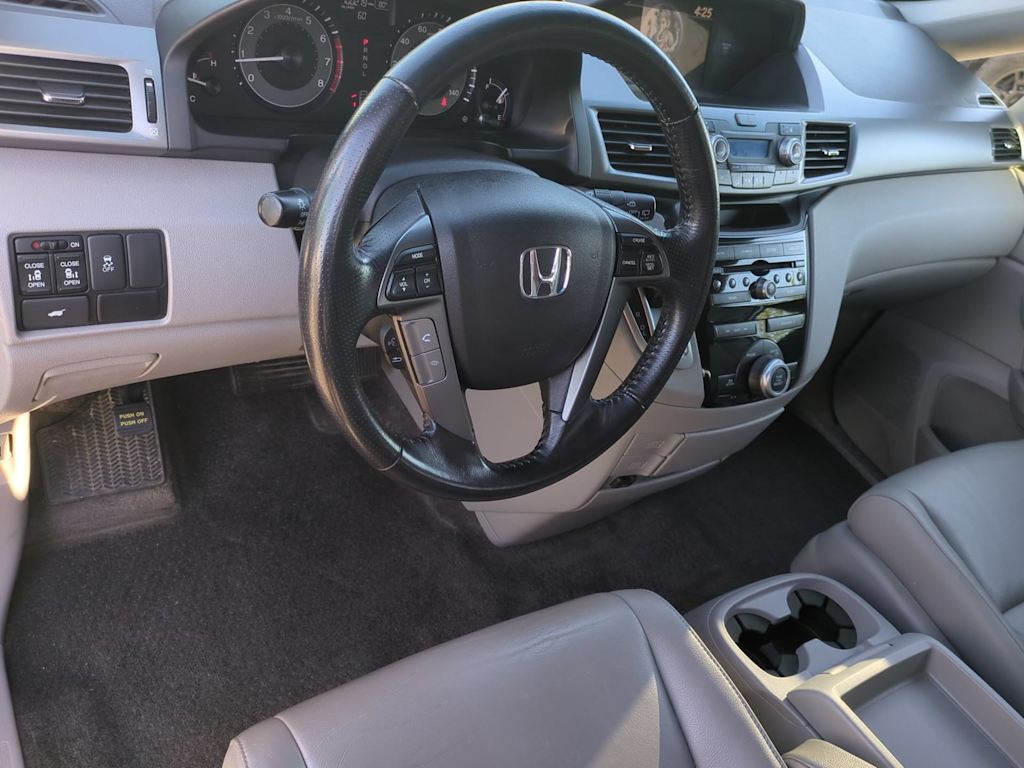 Thumbnail: 2012 Honda Odyssey - 2