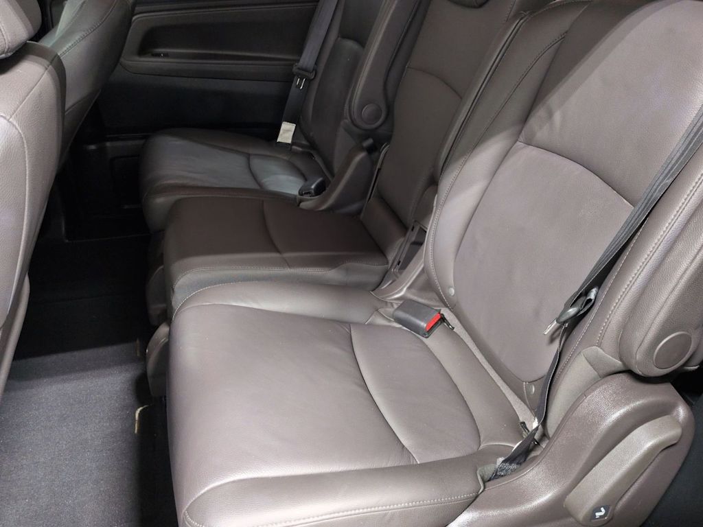 Thumbnail: 2018 Honda Odyssey - 27
