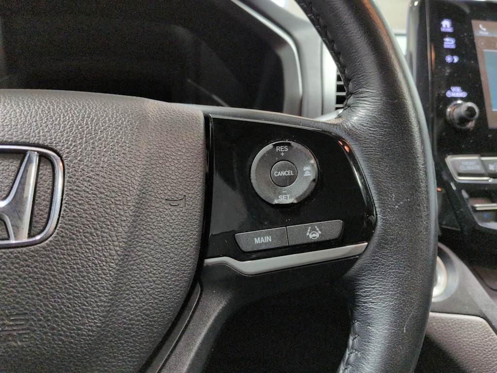 Thumbnail: 2018 Honda Odyssey - 31