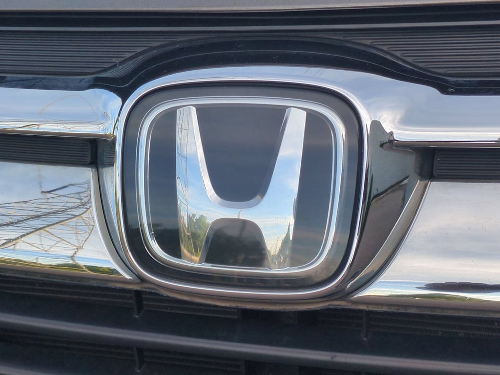 Thumbnail: 2018 Honda Odyssey - 7