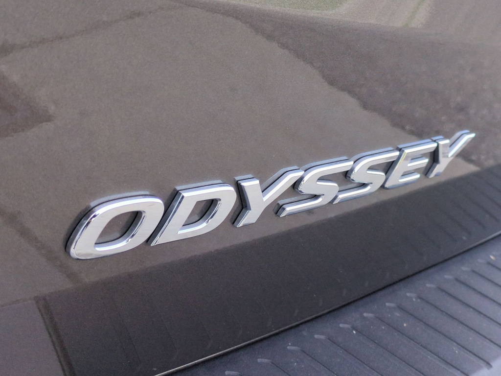 Thumbnail: 2018 Honda Odyssey - 24