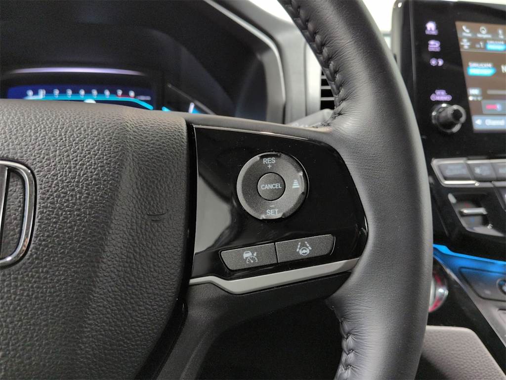 Thumbnail: 2023 Honda Odyssey - 33