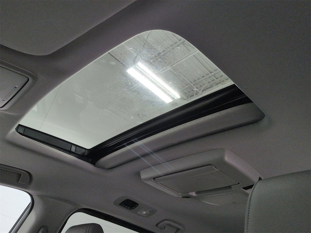 Thumbnail: 2023 Honda Odyssey - 28