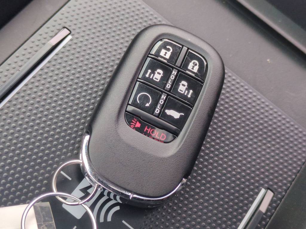 Thumbnail: 2026 Honda Odyssey - 17