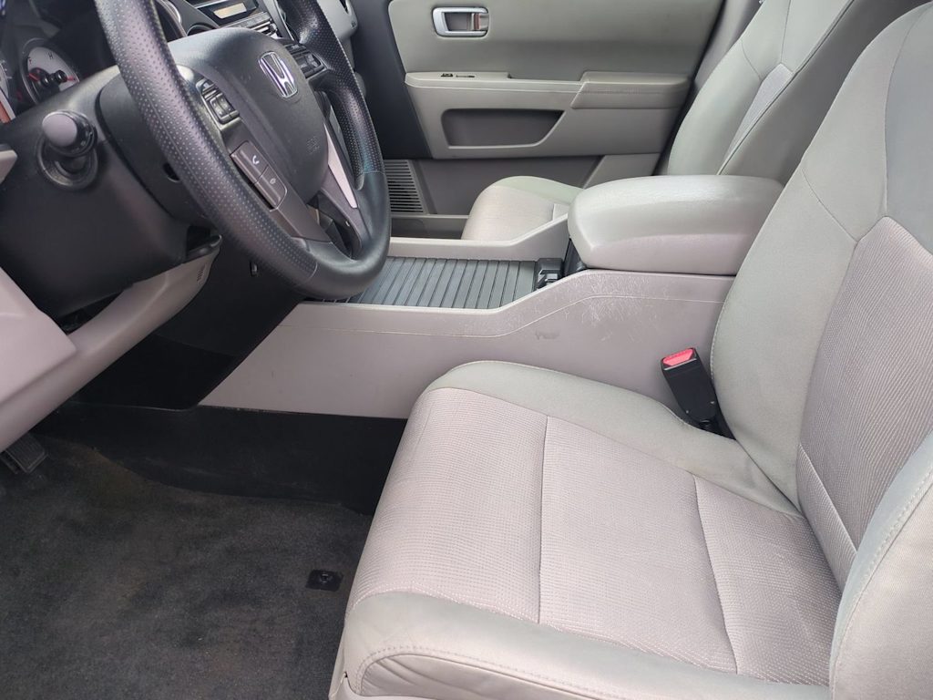 Thumbnail: 2015 Honda Pilot - 10