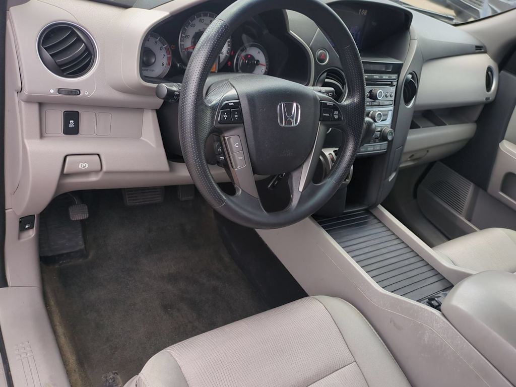 Thumbnail: 2015 Honda Pilot - 2